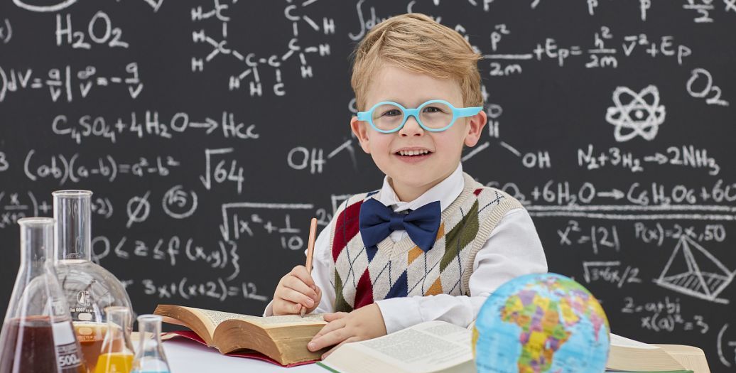 多部门联合执法 一举查扣16艘违反休渔规定船舶