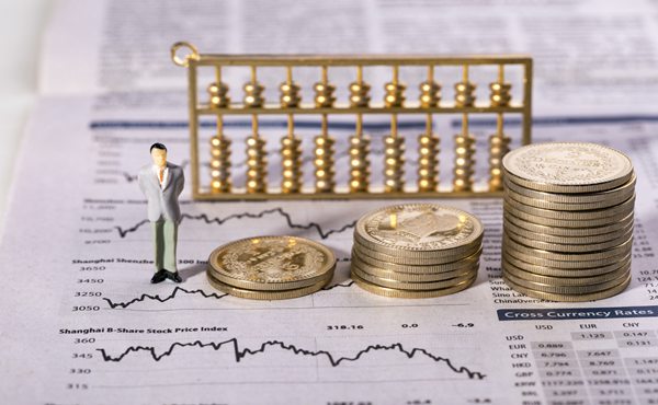 关税冲击转嫁给美国消费者 高盛警示通胀与国债风险