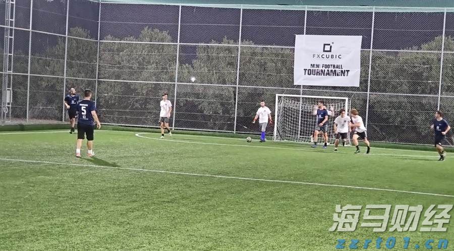 广西在建最大跨径斜拉桥平南特大桥主桥合龙