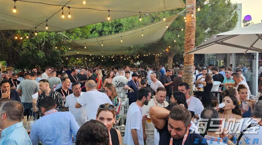 美股新股前瞻|关注商用清洁机器人领域，毛驴快跑赴美寻求“出海”机会